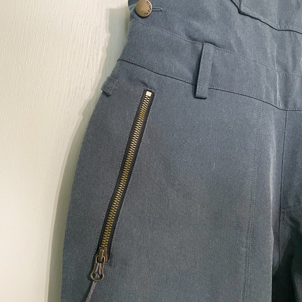 686 Women's Black Magic Insulated Snowpants - Bibs - Picture 10 of 12